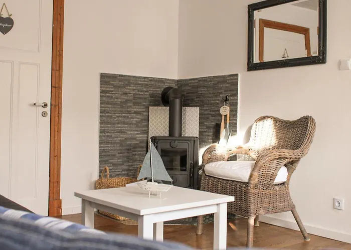 別荘 Inselglueck フェーマルン